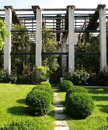 San Vigilio Otel