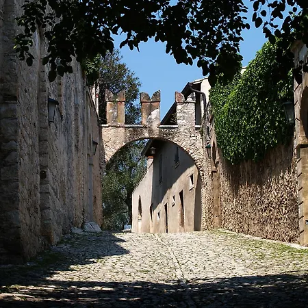 Otel San Vigilio Garda (Verona)