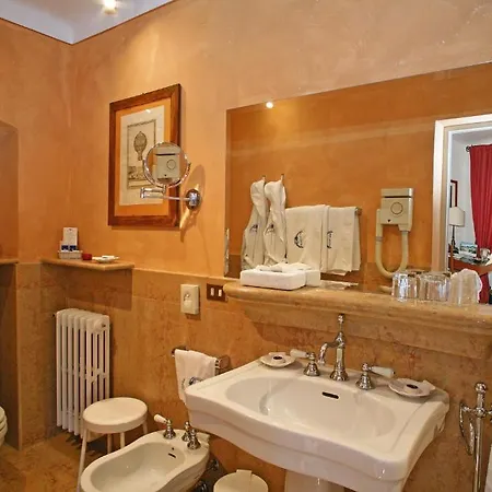 San Vigilio 3* Garda (Verona)